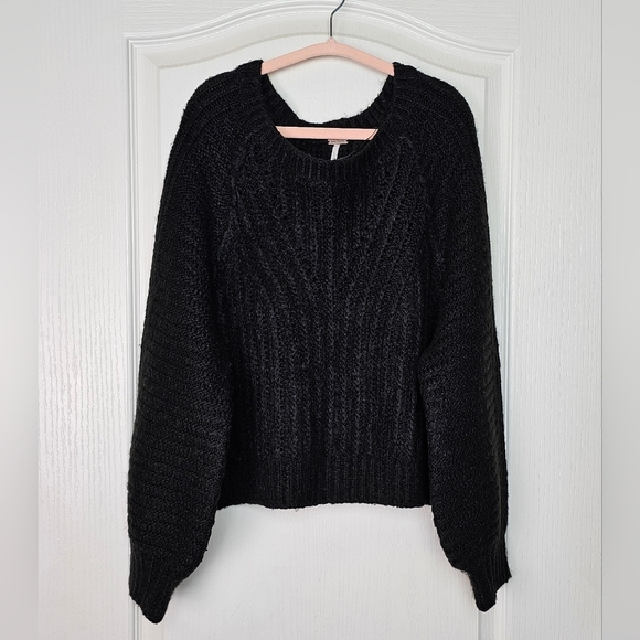 Free People Carter Pullover Sweater SMALL Black Oversized Relaxed Fit - Picture 6 of 9